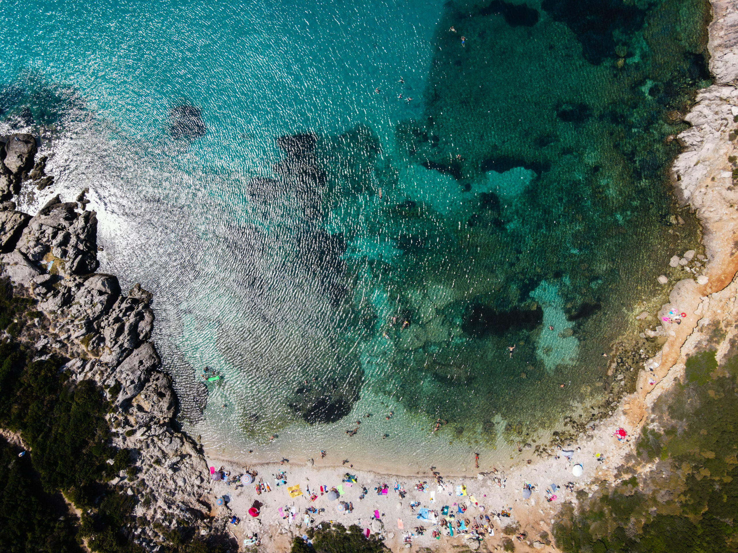 Porto Timoni beach van boven